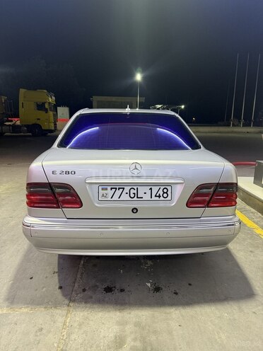 Mercedes E 280 2000, 348,120 km - 2.8 l - Yevlax