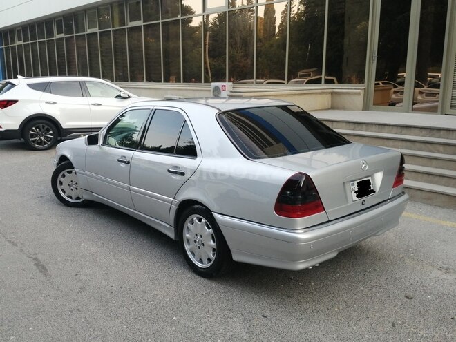 Mercedes C 230 1999, 333,333 km - 2.3 л - Sumqayıt