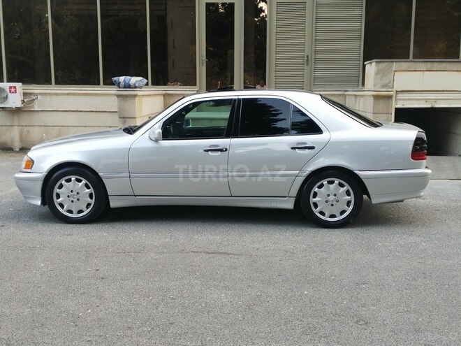 Mercedes C 230 1999, 333,333 km - 2.3 л - Sumqayıt