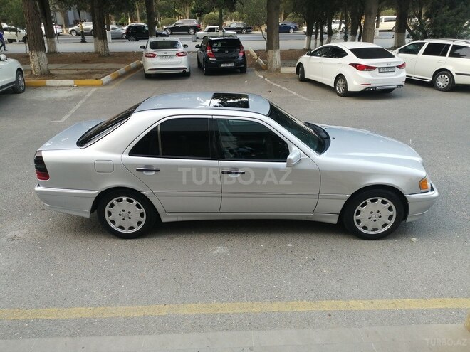 Mercedes C 230 1999, 333,333 km - 2.3 л - Sumqayıt