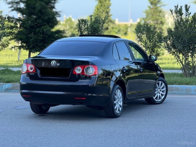 Volkswagen Jetta-9
