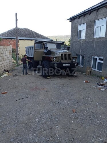 Ural 4320 2008, 15,300 km - 4.8 l - Quba