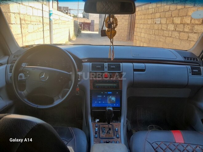 Mercedes E 220 d 2000, 311,145 km - 2.2 л - Bakı