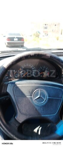 Mercedes C 200 1997, 656,000 km - 2.0 l - Sumqayıt