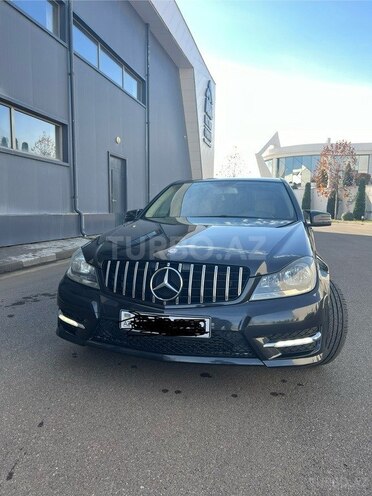 Mercedes C 250 2011, 240,000 km - 1.8 l - Bakı
