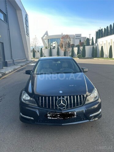 Mercedes C 250 2011, 240,000 km - 1.8 l - Bakı
