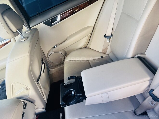 Mercedes C 250 2011, 240,000 km - 1.8 l - Bakı