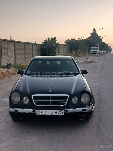Mercedes E 220 d 2001, 600,000 km - 2.2 l - Bakı