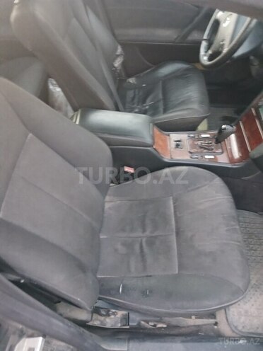 Mercedes E 220 d 2001, 600,000 km - 2.2 l - Bakı