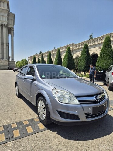 Opel Astra 2007, 269,000 km - 1.4 l - Şəmkir
