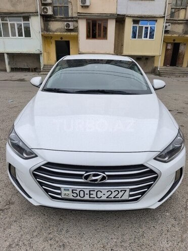 Hyundai Elantra 2018, 144,000 km - 2.0 l - Bakı