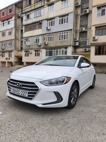 Hyundai Elantra 2018, 144,000 km - 2.0 l - Bakı