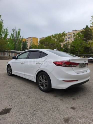 Hyundai Elantra 2018, 144,000 km - 2.0 l - Bakı