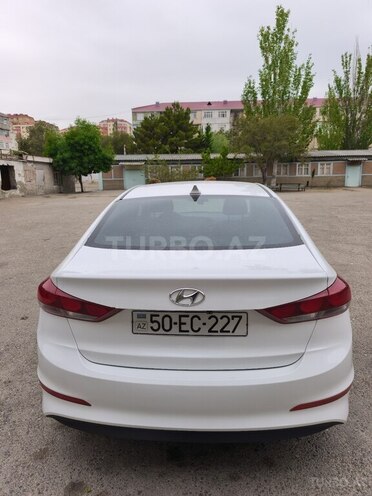 Hyundai Elantra 2018, 144,000 km - 2.0 l - Bakı