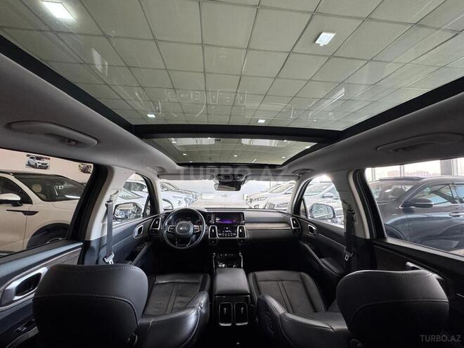 Kia Sorento-13