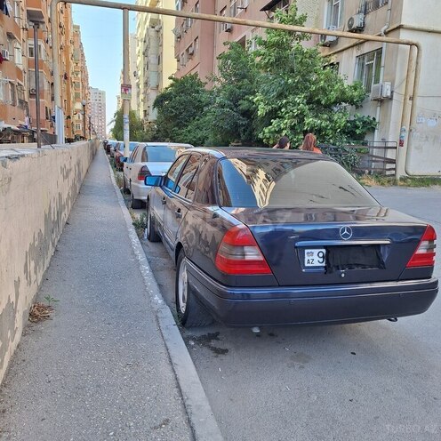 Mercedes C 180 1997, 365,500 km - 1.8 l - Babək