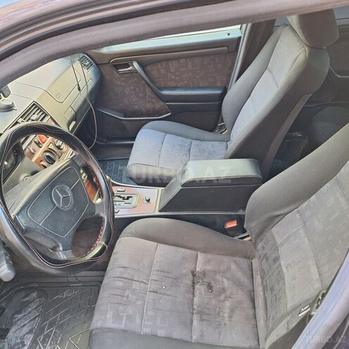 Mercedes C 180 1997, 365,500 km - 1.8 l - Babək