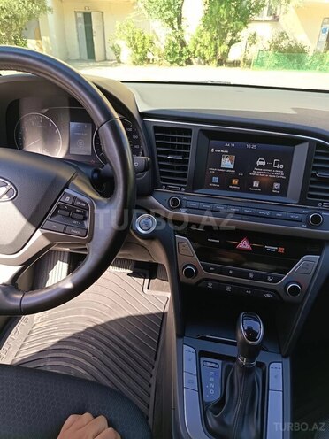 Hyundai Elantra 2018, 85,295 km - 2.0 l - Bakı