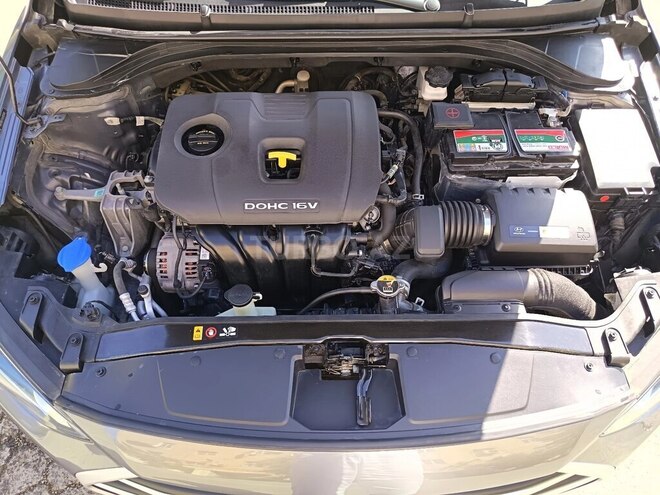 Hyundai Elantra 2018, 85,295 km - 2.0 l - Bakı
