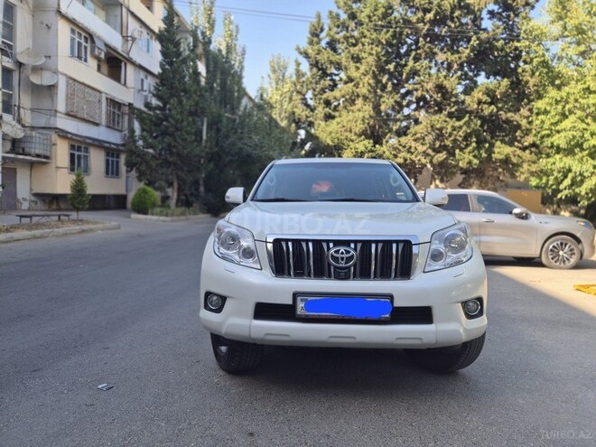 Toyota Land Cruiser Prado-2