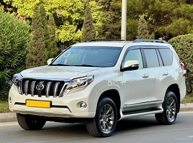 Toyota Land Cruiser Prado-3