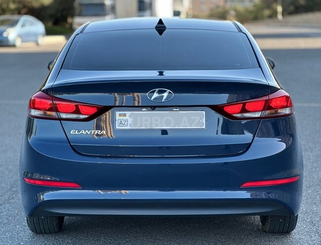 Hyundai Elantra 2017, 105,000 km - 2.0 l - Bakı