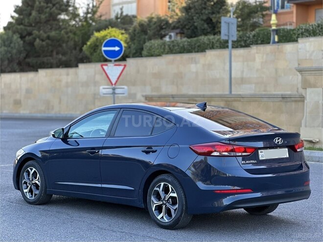 Hyundai Elantra 2017, 105,000 km - 2.0 l - Bakı