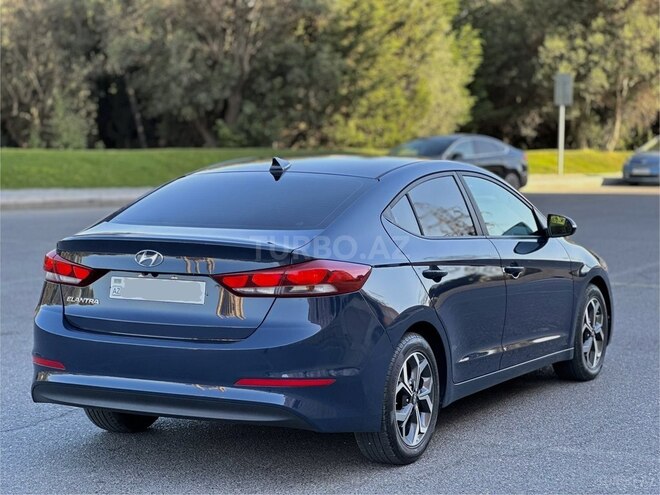 Hyundai Elantra 2017, 105,000 km - 2.0 l - Bakı