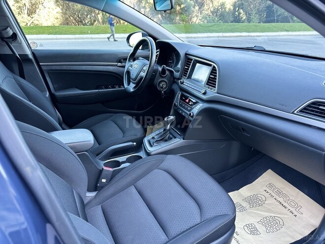 Hyundai Elantra 2017, 105,000 km - 2.0 l - Bakı