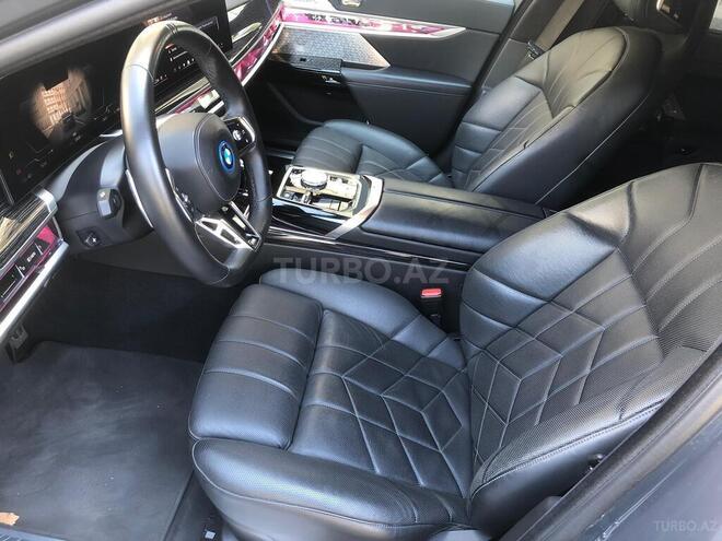 BMW i7 2023, 33,660 km - 0.0 l - Bakı