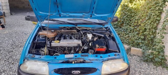 Ford Courier 1997, 330,790 km - 1.8 l - Bakı