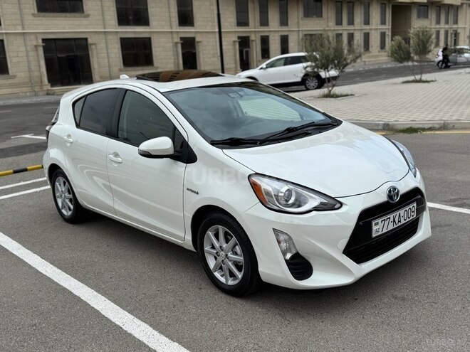 Toyota Prius C 2016, 245,000 km - 1.5 l - Sumqayıt