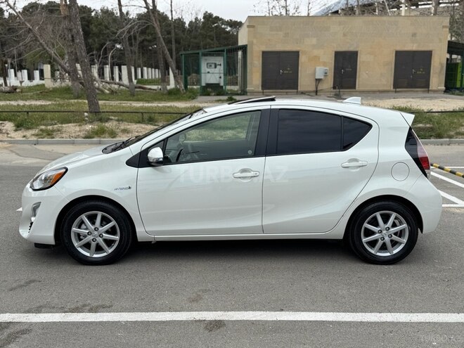 Toyota Prius C 2016, 245,000 km - 1.5 l - Sumqayıt