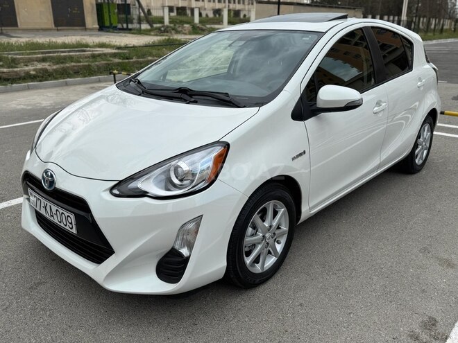 Toyota Prius C 2016, 245,000 km - 1.5 l - Sumqayıt