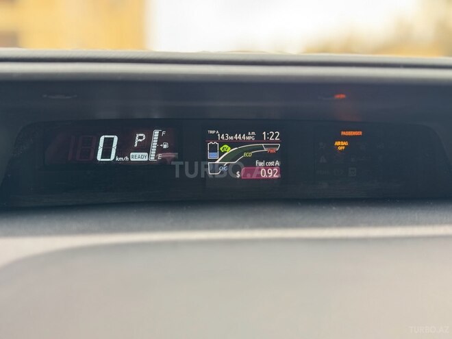 Toyota Prius C 2016, 245,000 km - 1.5 l - Sumqayıt