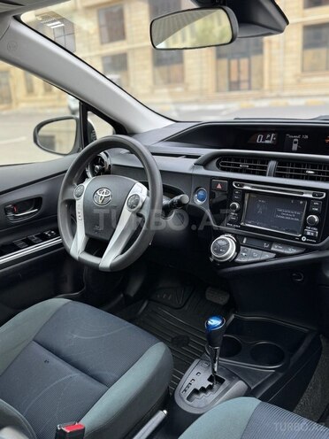 Toyota Prius C 2016, 245,000 km - 1.5 l - Sumqayıt