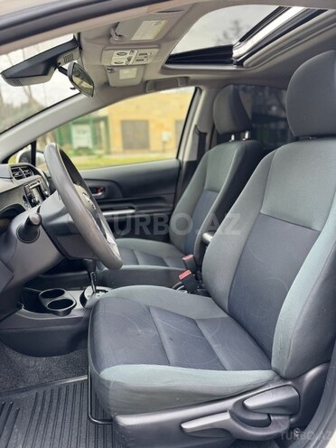 Toyota Prius C 2016, 245,000 km - 1.5 l - Sumqayıt