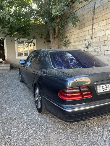 Mercedes E 270 1999, 350,000 km - 2.7 l - Füzuli