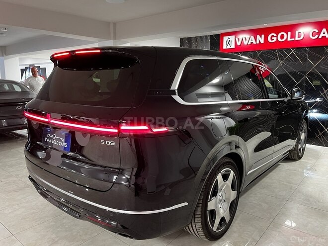 Changan Deepal S09-5