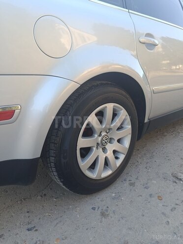 Volkswagen Passat 2001, 226,725 km - 1.8 l - Sumqayıt