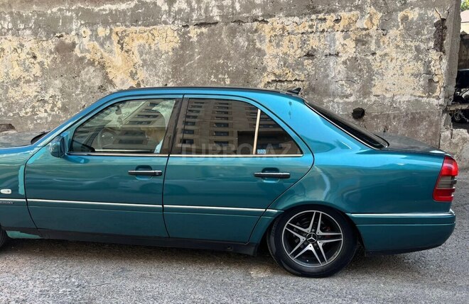 Mercedes C 200 1996, 460,000 km - 2.0 l - Şirvan