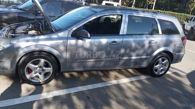 Opel Astra 2008, 198,000 km - 1.3 l - Ağcabədi