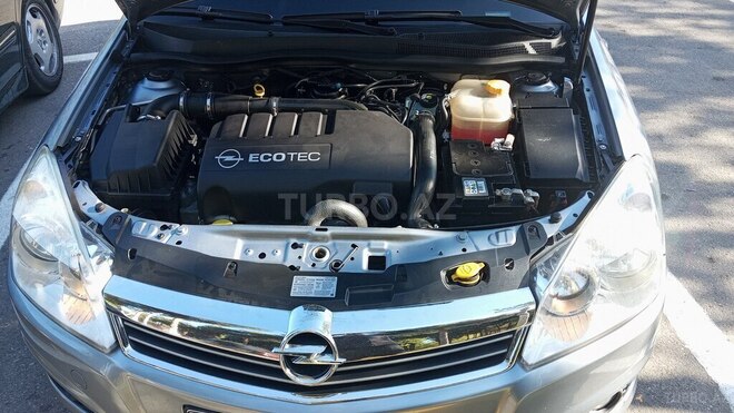 Opel Astra 2008, 198,000 km - 1.3 l - Ağcabədi