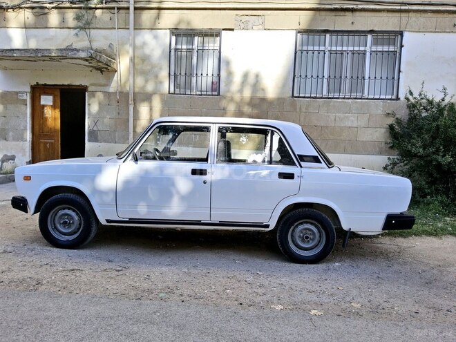 LADA (VAZ) 2107 2009, 212,000 km - 1.6 л - Şirvan