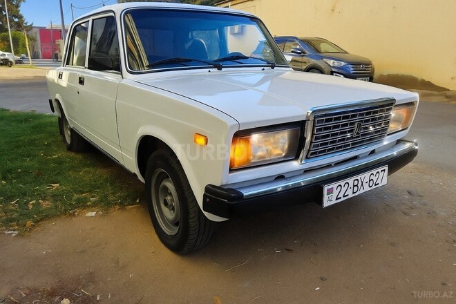 LADA (VAZ) 2107 2009, 212,000 km - 1.6 л - Şirvan