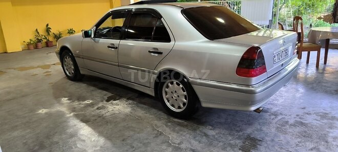 Mercedes C 180 1997, 217,146 km - 1.8 l - Tovuz