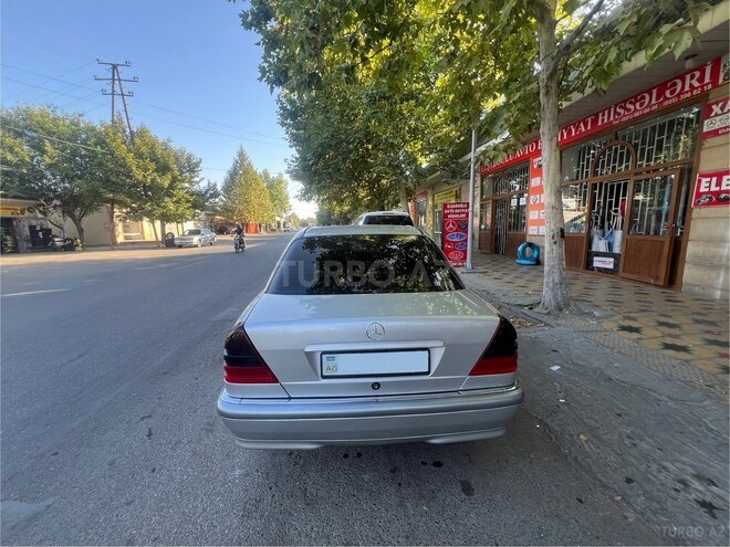 Mercedes C 200 1998, 291,000 km - 2.0 л - Ağcabədi