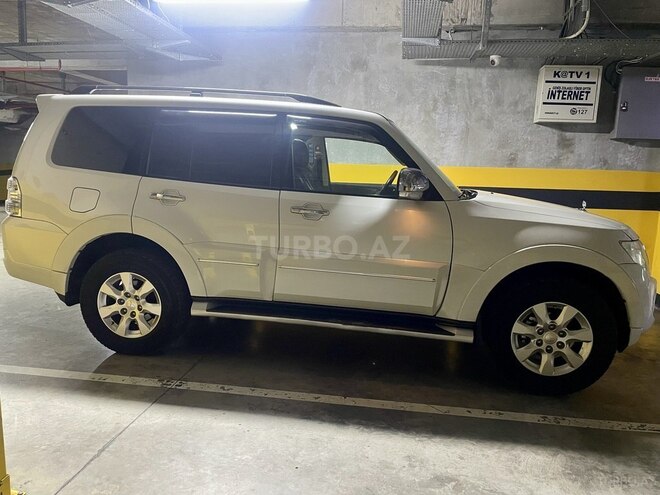 Mitsubishi Pajero 2013, 168,059 km - 3.0 л - Bakı