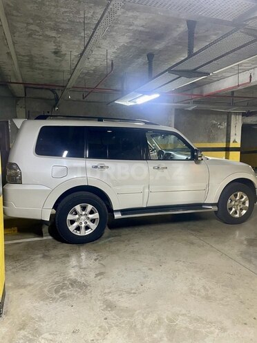 Mitsubishi Pajero 2013, 168,059 km - 3.0 л - Bakı