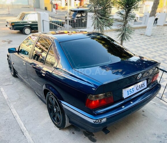 BMW 320-5